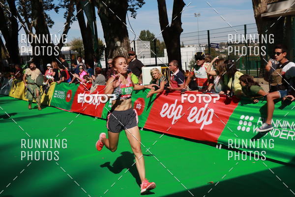 Buy your photos of the eventMeia Maratona Do 2017 on Fotop