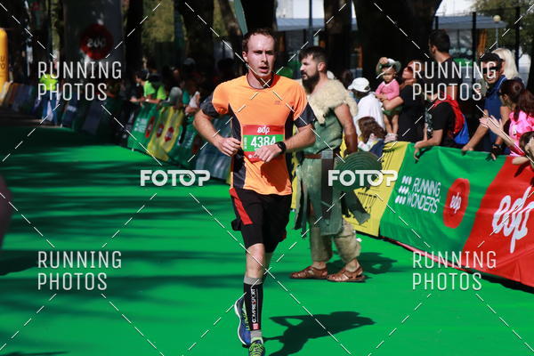 Buy your photos of the eventMeia Maratona Do 2017 on Fotop