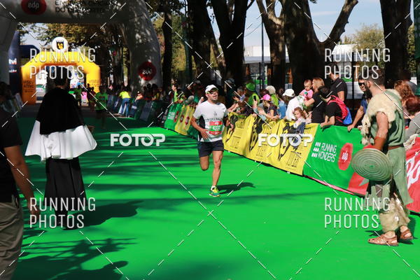 Buy your photos of the eventMeia Maratona Do 2017 on Fotop
