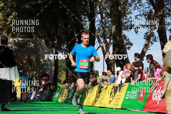 Buy your photos of the eventMeia Maratona Do 2017 on Fotop