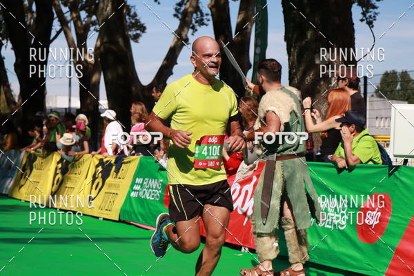 Buy your photos of the eventMeia Maratona Do 2017 on Fotop