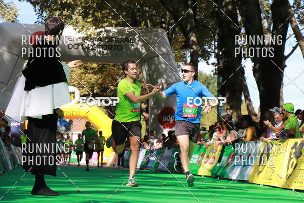 Buy your photos of the eventMeia Maratona Do 2017 on Fotop