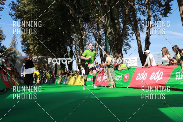 Buy your photos of the eventMeia Maratona Do 2017 on Fotop