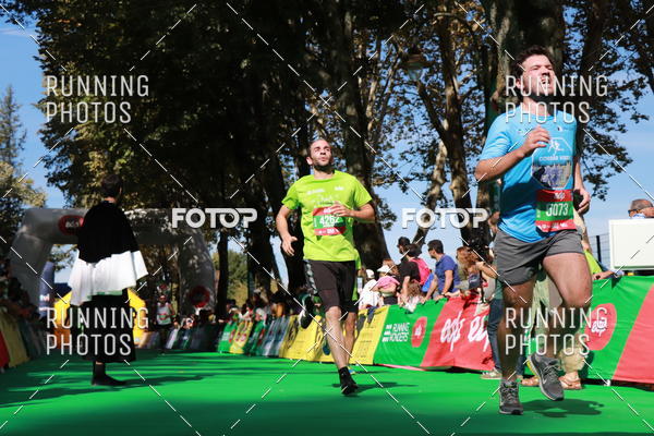 Buy your photos of the eventMeia Maratona Do 2017 on Fotop