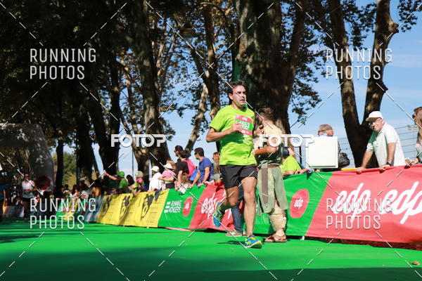 Buy your photos of the eventMeia Maratona Do 2017 on Fotop