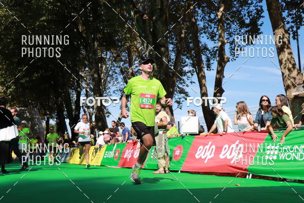 Buy your photos of the eventMeia Maratona Do 2017 on Fotop