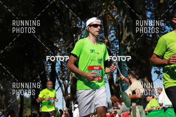 Buy your photos of the eventMeia Maratona Do 2017 on Fotop