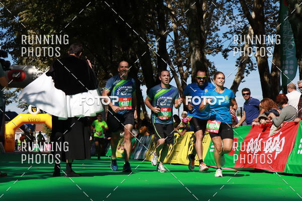 Buy your photos of the eventMeia Maratona Do 2017 on Fotop