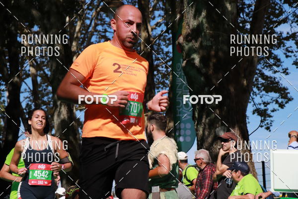 Buy your photos of the eventMeia Maratona Do 2017 on Fotop