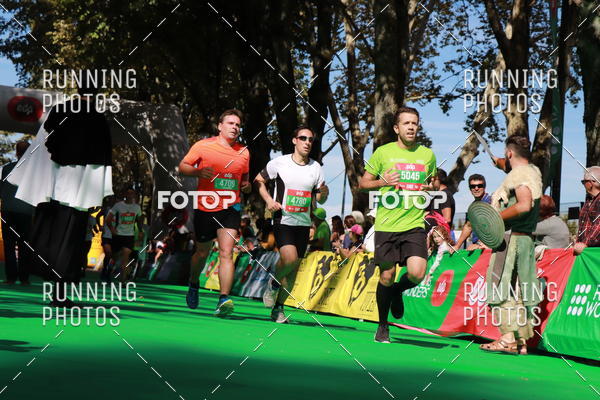Buy your photos of the eventMeia Maratona Do 2017 on Fotop