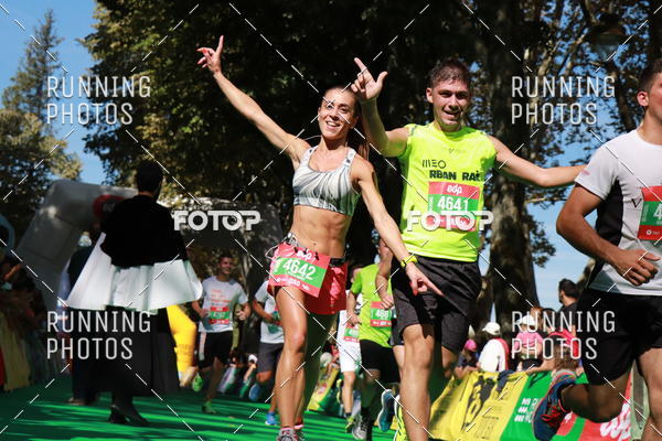 Buy your photos of the eventMeia Maratona Do 2017 on Fotop