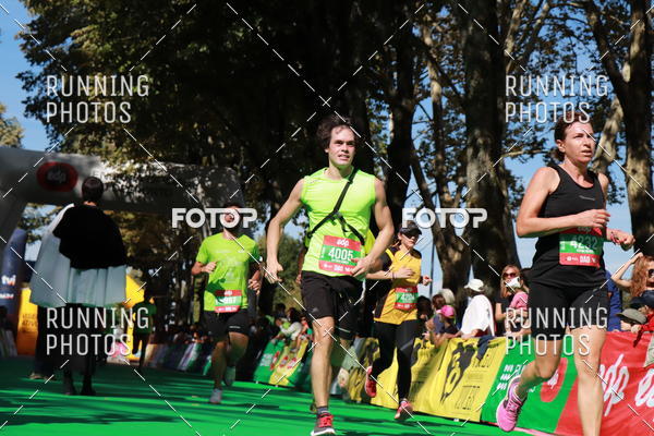 Buy your photos of the eventMeia Maratona Do 2017 on Fotop