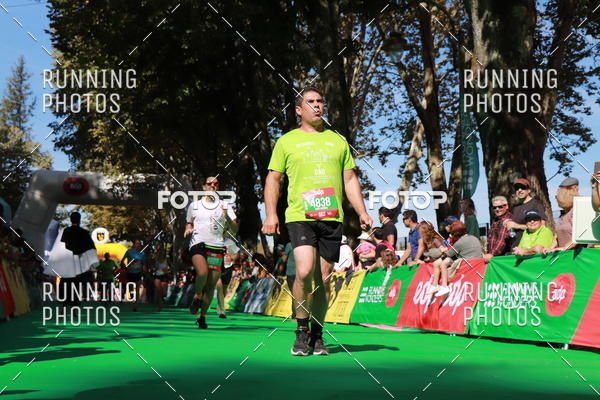 Buy your photos of the eventMeia Maratona Do 2017 on Fotop