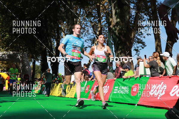 Buy your photos of the eventMeia Maratona Do 2017 on Fotop