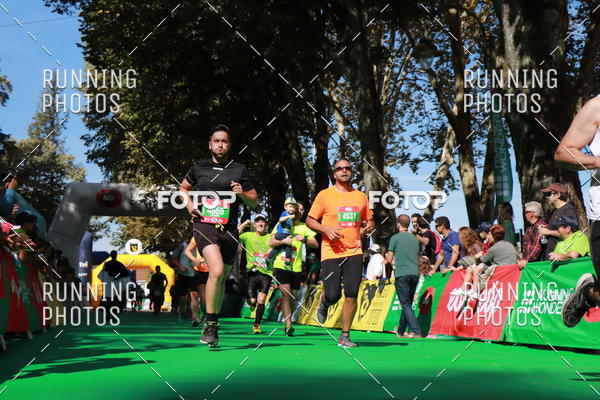 Buy your photos of the eventMeia Maratona Do 2017 on Fotop