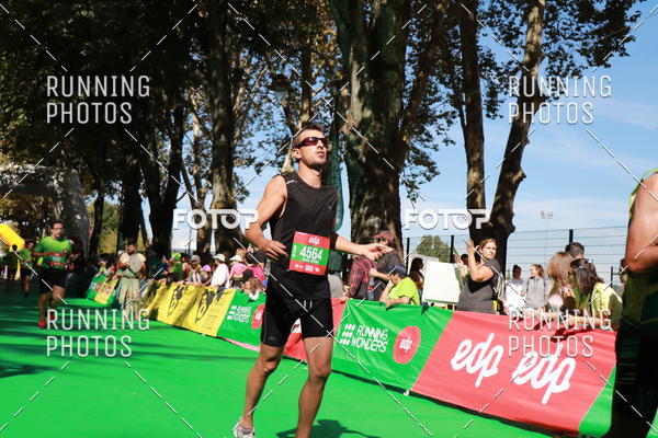 Buy your photos of the eventMeia Maratona Do 2017 on Fotop