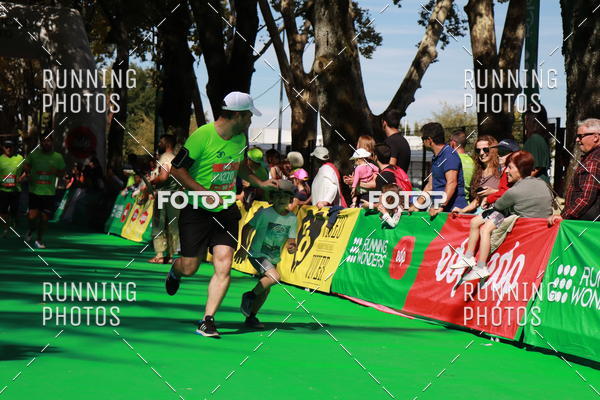 Buy your photos of the eventMeia Maratona Do 2017 on Fotop
