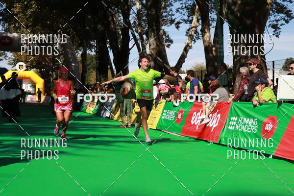 Buy your photos of the eventMeia Maratona Do 2017 on Fotop