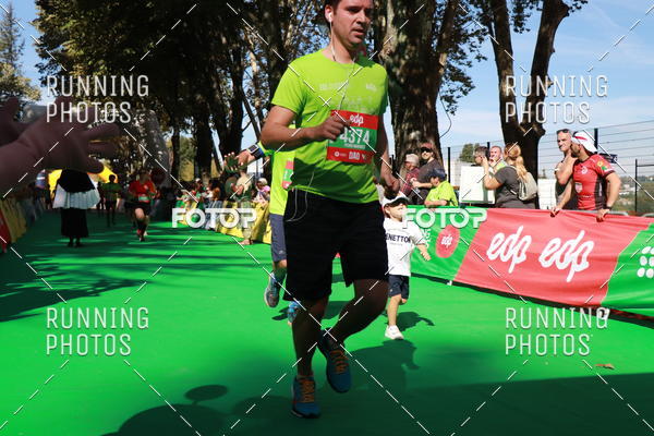 Buy your photos of the eventMeia Maratona Do 2017 on Fotop