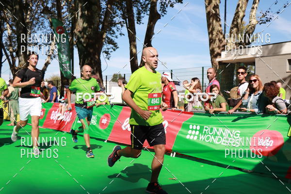 Buy your photos of the eventMeia Maratona Do 2017 on Fotop