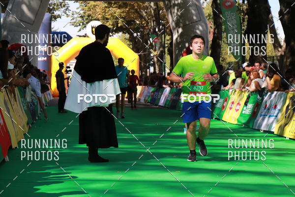 Buy your photos of the eventMeia Maratona Do 2017 on Fotop