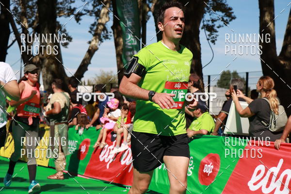 Buy your photos of the eventMeia Maratona Do 2017 on Fotop