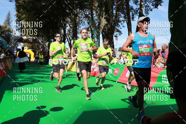Buy your photos of the eventMeia Maratona Do 2017 on Fotop