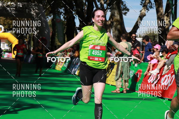 Buy your photos of the eventMeia Maratona Do 2017 on Fotop