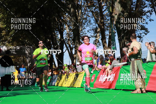 Buy your photos of the eventMeia Maratona Do 2017 on Fotop