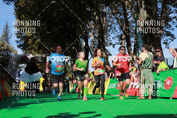 Buy your photos of the eventMeia Maratona Do 2017 on Fotop