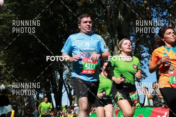 Buy your photos of the eventMeia Maratona Do 2017 on Fotop