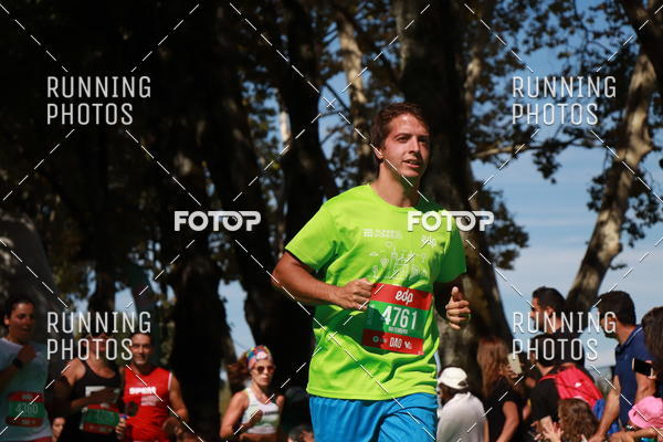 Buy your photos of the eventMeia Maratona Do 2017 on Fotop