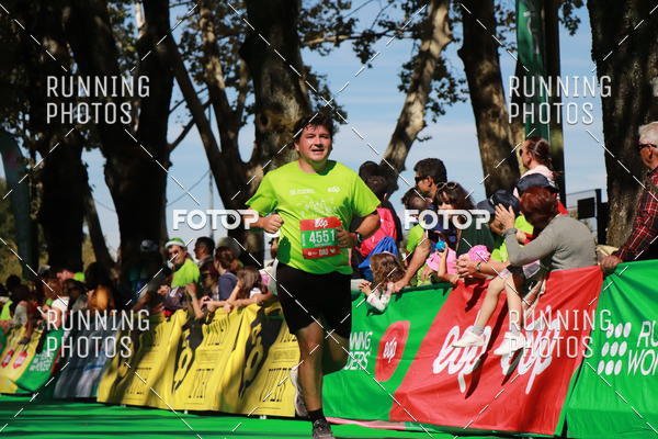 Buy your photos of the eventMeia Maratona Do 2017 on Fotop