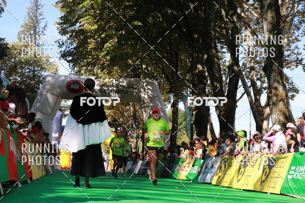 Buy your photos of the eventMeia Maratona Do 2017 on Fotop