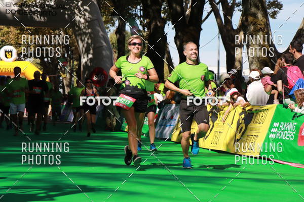 Buy your photos of the eventMeia Maratona Do 2017 on Fotop