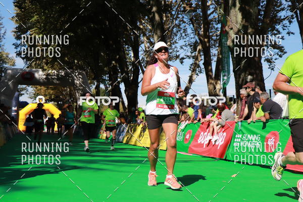 Buy your photos of the eventMeia Maratona Do 2017 on Fotop