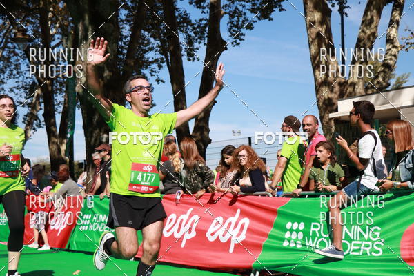 Buy your photos of the eventMeia Maratona Do 2017 on Fotop