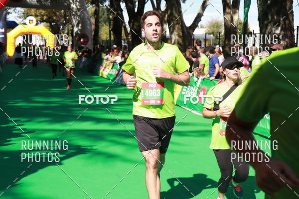 Buy your photos of the eventMeia Maratona Do 2017 on Fotop