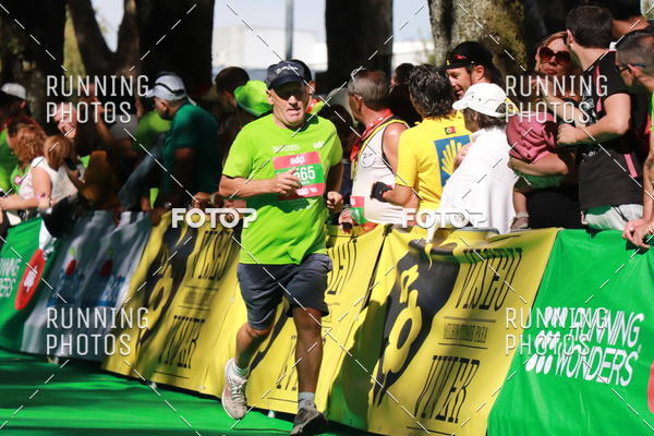 Buy your photos of the eventMeia Maratona Do 2017 on Fotop