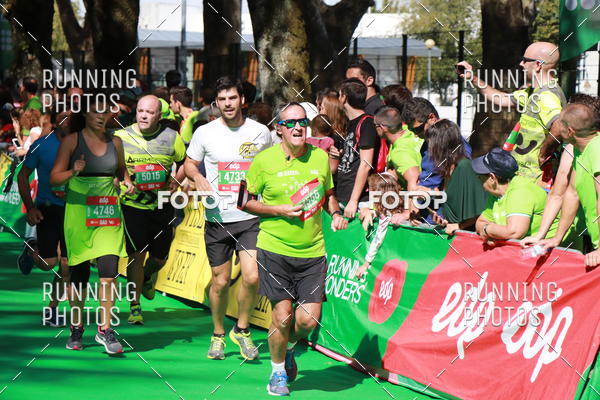 Buy your photos of the eventMeia Maratona Do 2017 on Fotop