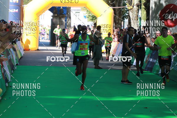 Buy your photos of the eventMeia Maratona Do 2017 on Fotop