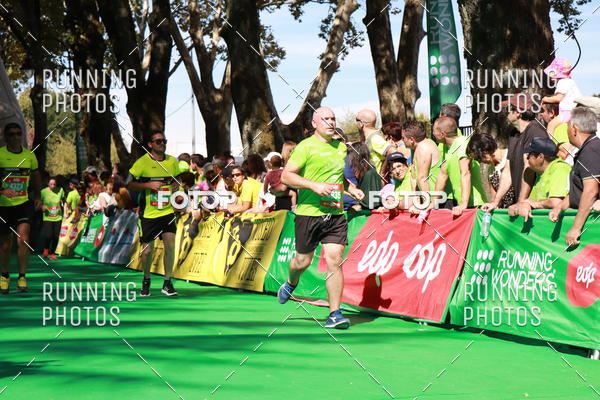Buy your photos of the eventMeia Maratona Do 2017 on Fotop