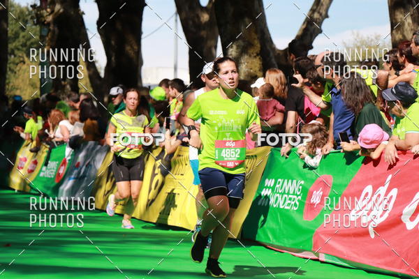 Buy your photos of the eventMeia Maratona Do 2017 on Fotop