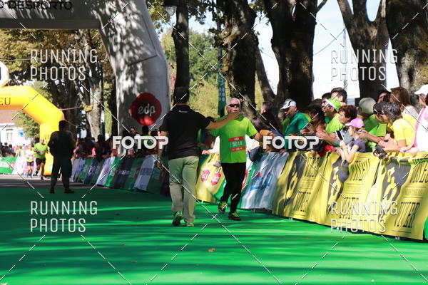 Buy your photos of the eventMeia Maratona Do 2017 on Fotop