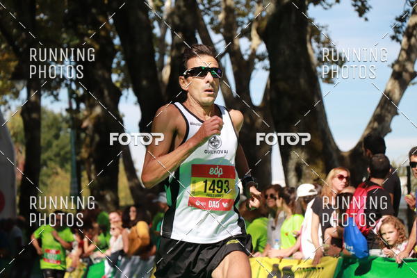 Buy your photos of the eventMeia Maratona Do 2017 on Fotop