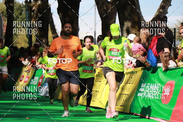 Buy your photos of the eventMeia Maratona Do 2017 on Fotop