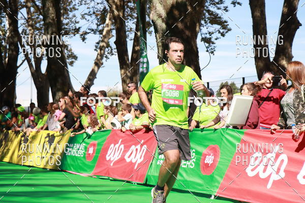 Buy your photos of the eventMeia Maratona Do 2017 on Fotop