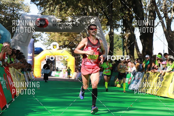 Buy your photos of the eventMeia Maratona Do 2017 on Fotop