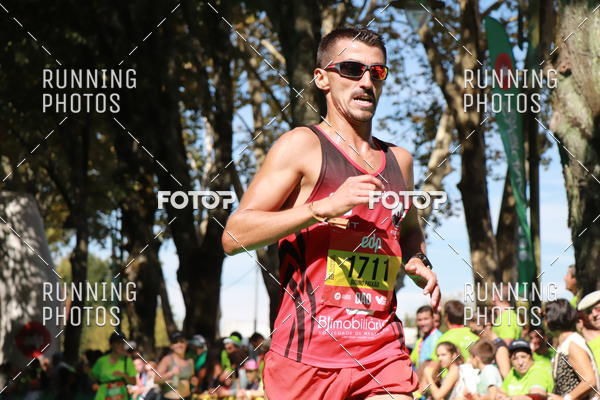 Buy your photos of the eventMeia Maratona Do 2017 on Fotop