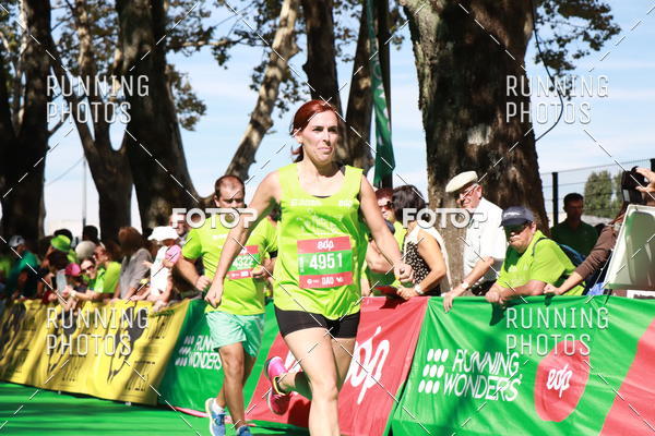 Buy your photos of the eventMeia Maratona Do 2017 on Fotop